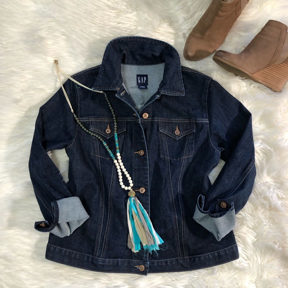 Classic Gap Denim Jacket Size Medium - image 1